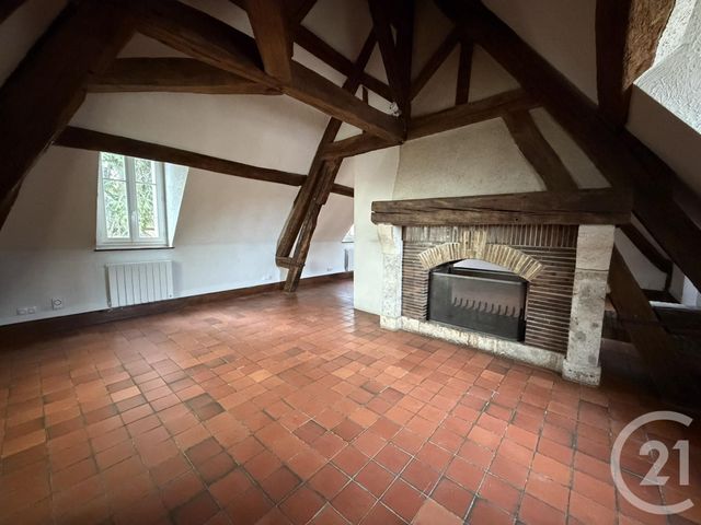 Appartement F5 &agrave; louer - 5 pi&egrave;ces - 108 m2 - Chartres - 28 - CENTRE