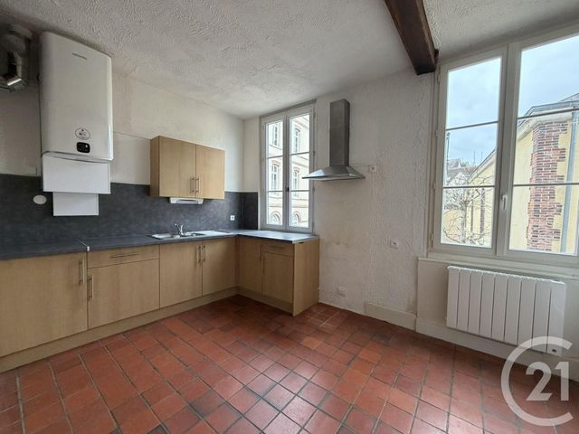 Appartement F5 &agrave; louer - 5 pi&egrave;ces - 108 m2 - Chartres - 28 - CENTRE