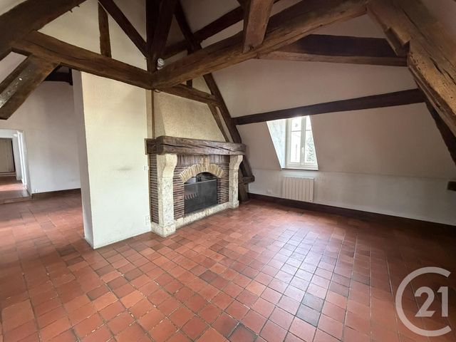 Appartement F5 &agrave; louer - 5 pi&egrave;ces - 108 m2 - Chartres - 28 - CENTRE