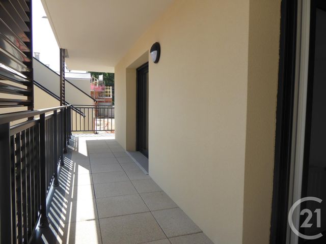 Appartement F4 &agrave; louer - 4 pi&egrave;ces - 85,75 m2 - Chartres - 28 - CENTRE