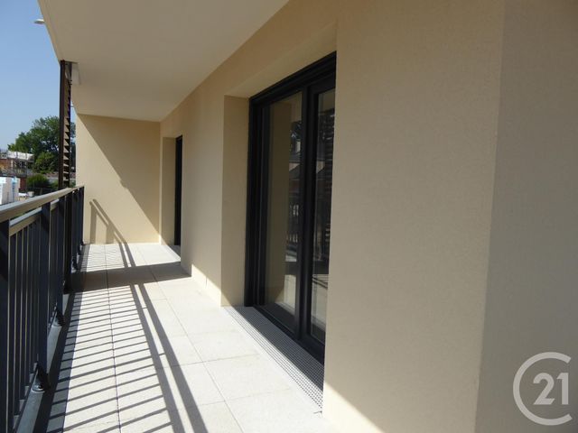 Appartement F4 &agrave; louer - 4 pi&egrave;ces - 85,75 m2 - Chartres - 28 - CENTRE