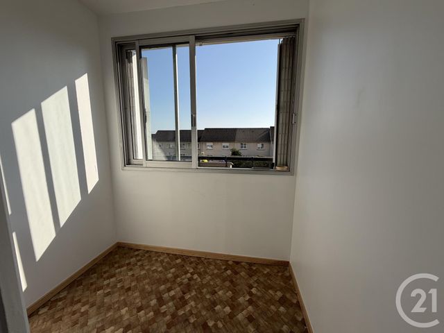 Appartement T3 &agrave; louer - 3 pi&egrave;ces - 68,11 m2 - Mainvilliers - 28 - CENTRE