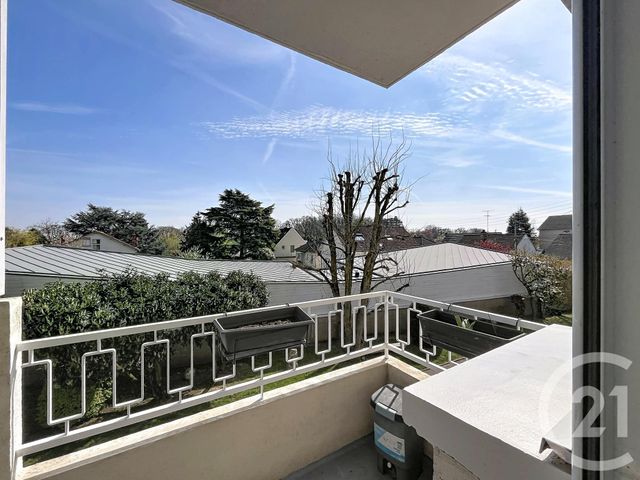 Appartement F3 &agrave; vendre - 3 pi&egrave;ces - 85 m2 - Luisant - 28 - CENTRE