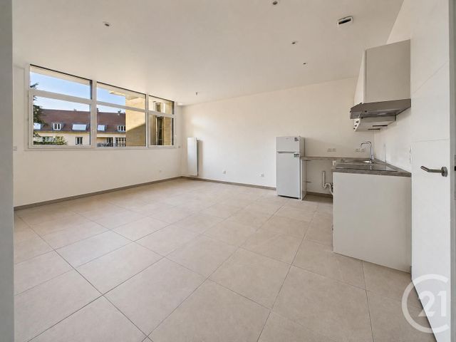 Appartement T3 &agrave; vendre - 3 pi&egrave;ces - 65,88 m2 - Chartres - 28 - CENTRE
