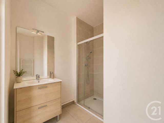Appartement T3 &agrave; vendre - 3 pi&egrave;ces - 65,88 m2 - Chartres - 28 - CENTRE