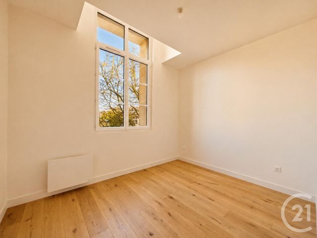 Appartement T3 &agrave; vendre - 3 pi&egrave;ces - 65,88 m2 - Chartres - 28 - CENTRE