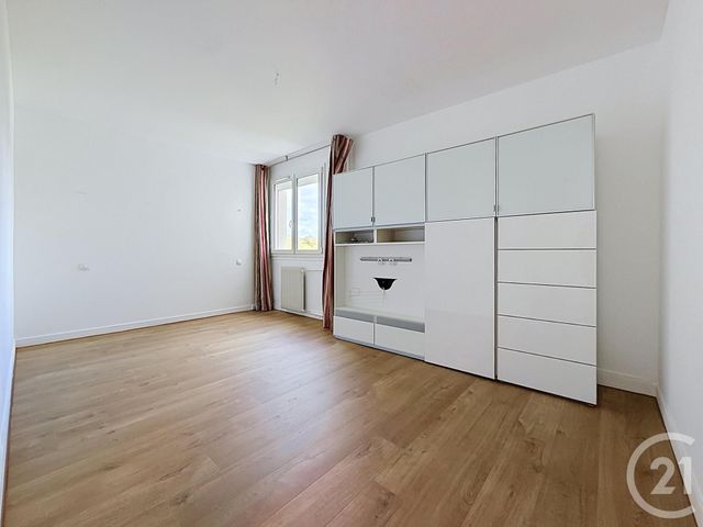 Appartement F5 &agrave; vendre - 5 pi&egrave;ces - 102 m2 - Chartres - 28 - CENTRE