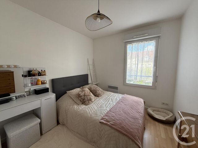 Appartement F2 &agrave; louer - 2 pi&egrave;ces - 42,93 m2 - Mainvilliers - 28 - CENTRE