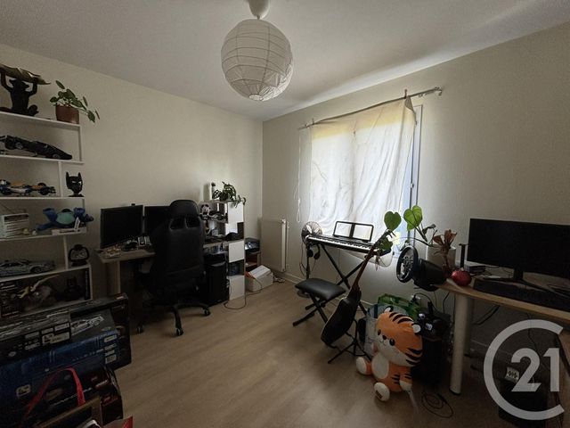 Maison &agrave; louer - 5 pi&egrave;ces - 127,82 m2 - Luisant - 28 - CENTRE
