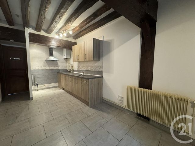 Appartement T2 &agrave; louer - 2 pi&egrave;ces - 41,04 m2 - Chartres - 28 - CENTRE
