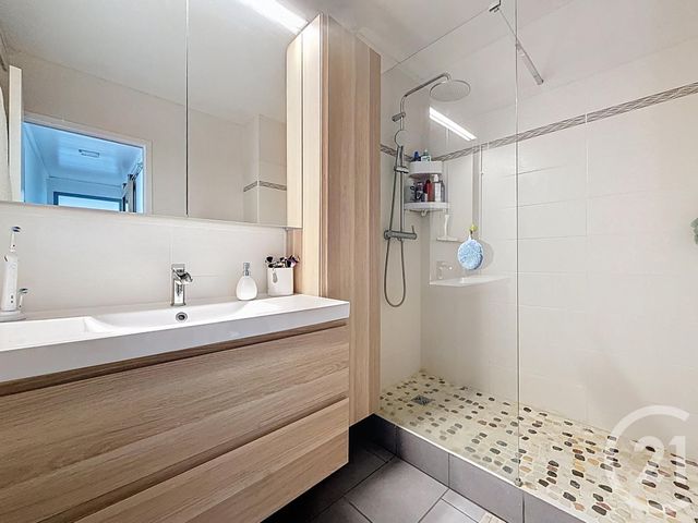 Appartement T2 &agrave; louer - 2 pi&egrave;ces - 47,89 m2 - Chartres - 28 - CENTRE
