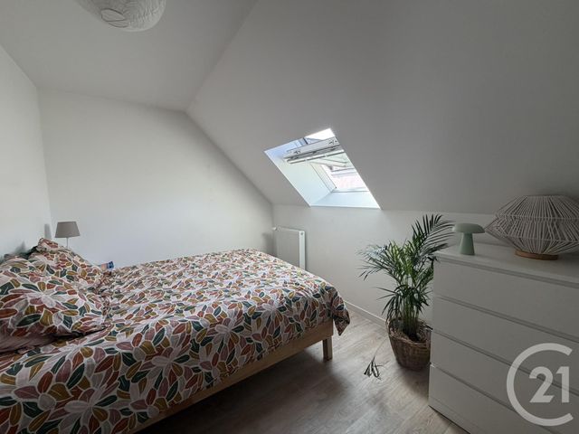 Maison &agrave; louer - 4 pi&egrave;ces - 89,97 m2 - Chartres - 28 - CENTRE