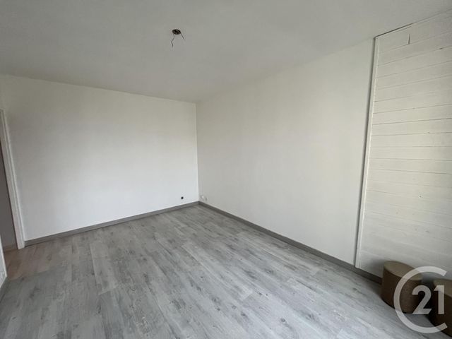 Appartement F2 &agrave; louer - 2 pi&egrave;ces - 43,50 m2 - Chartres - 28 - CENTRE