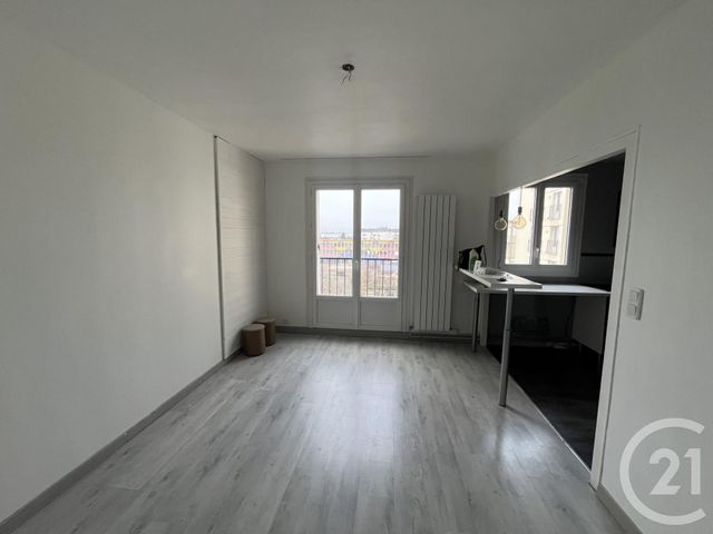 Appartement F2 &agrave; louer - 2 pi&egrave;ces - 43,50 m2 - Chartres - 28 - CENTRE