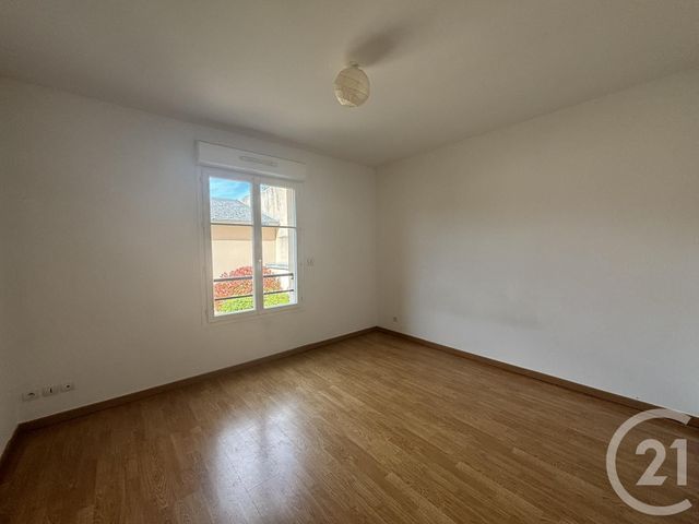 Appartement F3 &agrave; louer - 3 pi&egrave;ces - 87,21 m2 - Chartres - 28 - CENTRE