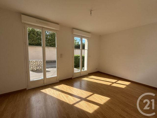 Appartement F3 &agrave; louer - 3 pi&egrave;ces - 87,21 m2 - Chartres - 28 - CENTRE