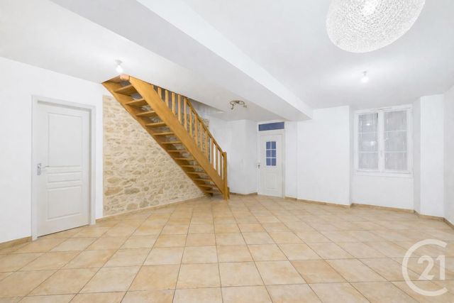 Maison &agrave; louer - 4 pi&egrave;ces - 84,26 m2 - Chartres - 28 - CENTRE
