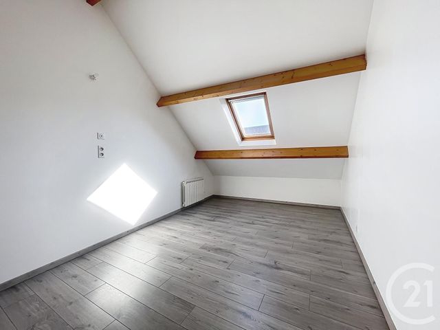 Maison &agrave; louer - 4 pi&egrave;ces - 84,26 m2 - Chartres - 28 - CENTRE