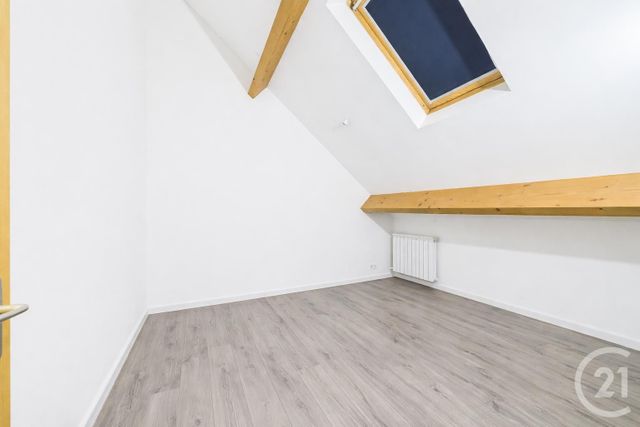 Maison &agrave; louer - 4 pi&egrave;ces - 84,26 m2 - Chartres - 28 - CENTRE