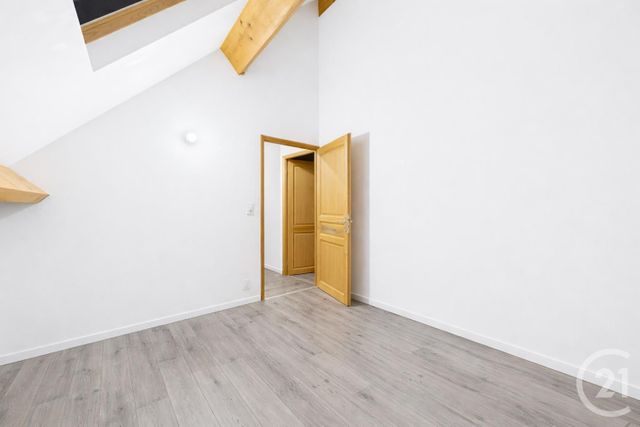 Maison &agrave; louer - 4 pi&egrave;ces - 84,26 m2 - Chartres - 28 - CENTRE
