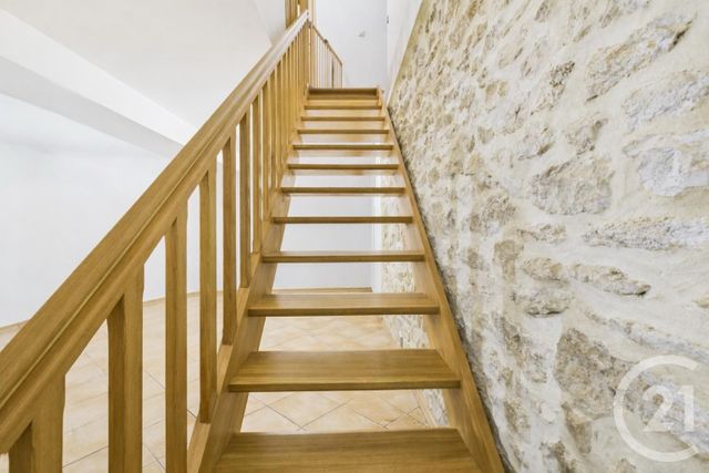 Maison &agrave; louer - 4 pi&egrave;ces - 84,26 m2 - Chartres - 28 - CENTRE