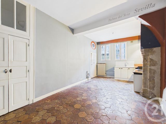 Appartement F9 &agrave; vendre - 9 pi&egrave;ces - 360 m2 - Chartres - 28 - CENTRE