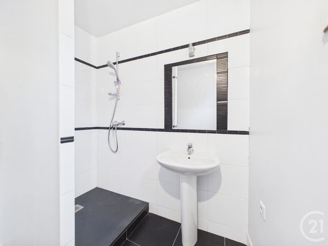 Appartement F9 &agrave; vendre - 9 pi&egrave;ces - 360 m2 - Chartres - 28 - CENTRE