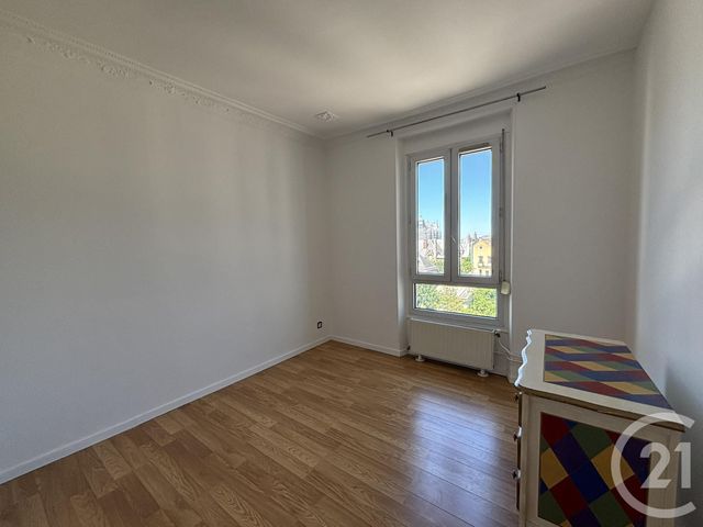 Appartement F3 &agrave; louer - 3 pi&egrave;ces - 77,65 m2 - Chartres - 28 - CENTRE
