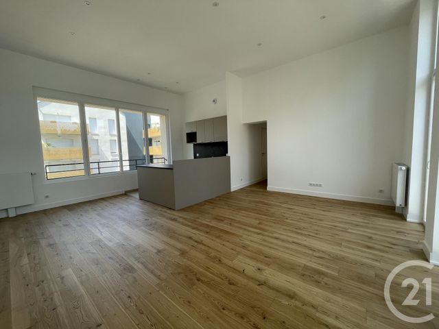 Appartement F5 &agrave; louer - 5 pi&egrave;ces - 107,22 m2 - Chartres - 28 - CENTRE
