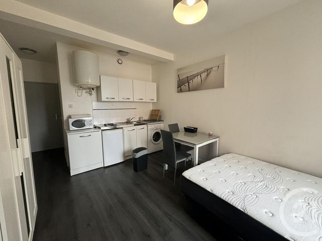 Appartement Studio &agrave; louer - 1 pi&egrave;ce - 21,66 m2 - Chartres - 28 - CENTRE