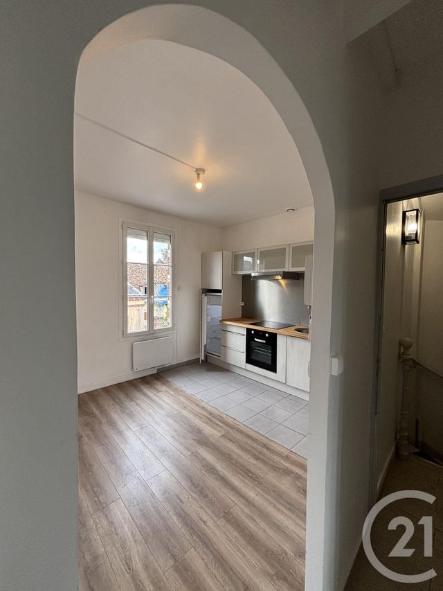 Appartement F2 &agrave; louer - 2 pi&egrave;ces - 38,81 m2 - Chartres - 28 - CENTRE