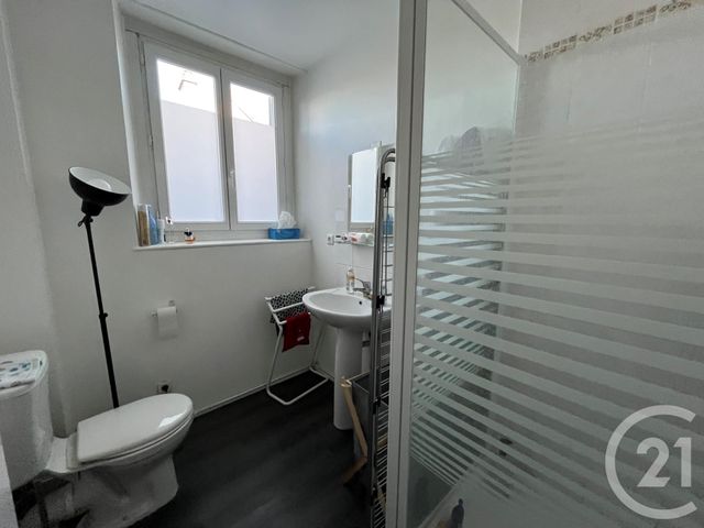 Appartement Studio &agrave; louer - 1 pi&egrave;ce - 21,85 m2 - Chartres - 28 - CENTRE