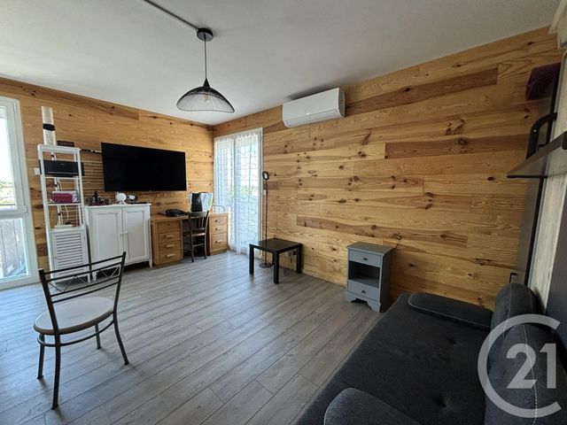 Appartement F1 &agrave; louer - 1 pi&egrave;ce - 27,39 m2 - Chartres - 28 - CENTRE