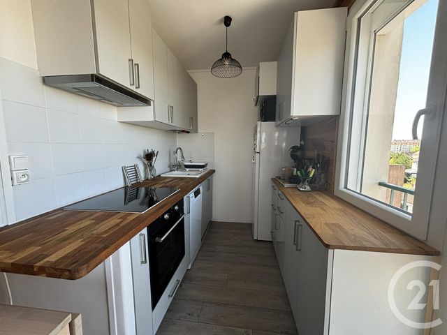 Appartement F1 &agrave; louer - 1 pi&egrave;ce - 27,39 m2 - Chartres - 28 - CENTRE