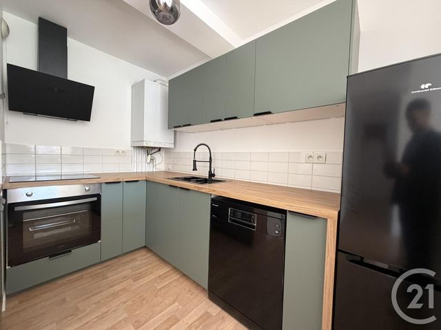 Appartement F5 &agrave; louer - 4 pi&egrave;ces - 82,45 m2 - Chartres - 28 - CENTRE