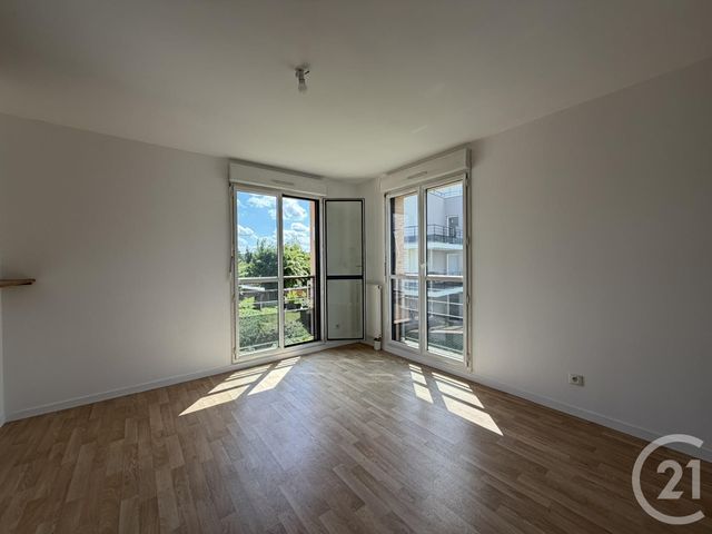 Appartement F5 &agrave; louer - 4 pi&egrave;ces - 82,45 m2 - Chartres - 28 - CENTRE