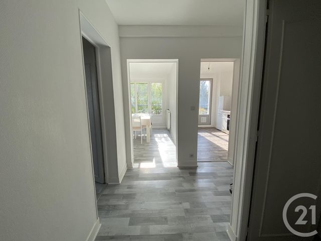 Appartement F2 &agrave; louer - 2 pi&egrave;ces - 51,12 m2 - Luce - 28 - CENTRE