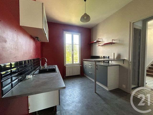 Maison &agrave; louer - 7 pi&egrave;ces - 135,79 m2 - Luisant - 28 - CENTRE