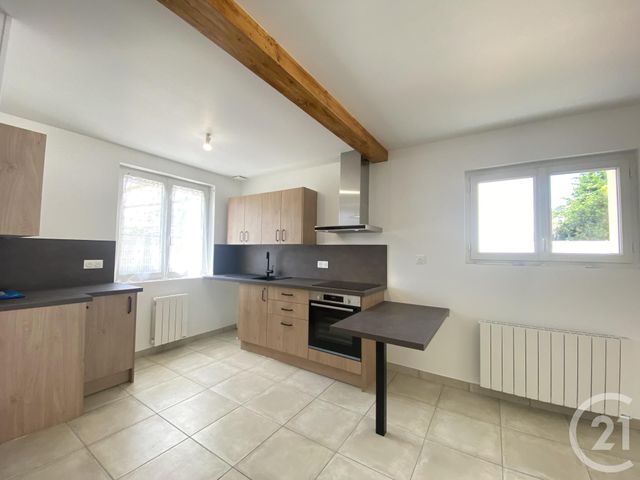 Maison &agrave; louer - 5 pi&egrave;ces - 74,39 m2 - Chartres - 28 - CENTRE