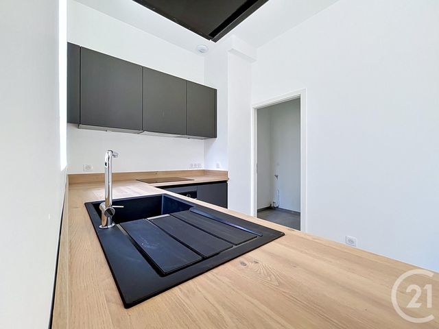 Appartement F5 &agrave; vendre - 6 pi&egrave;ces - 132 m2 - Chartres - 28 - CENTRE