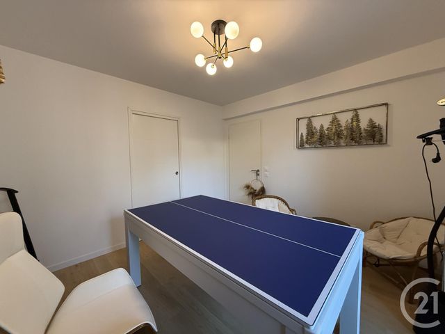 Appartement F4 &agrave; louer - 4 pi&egrave;ces - 82,90 m2 - Chartres - 28 - CENTRE