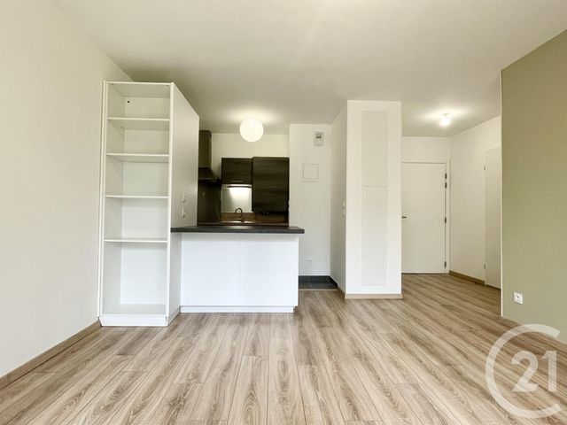 Appartement T2 &agrave; louer - 2 pi&egrave;ces - 40,63 m2 - Chartres - 28 - CENTRE
