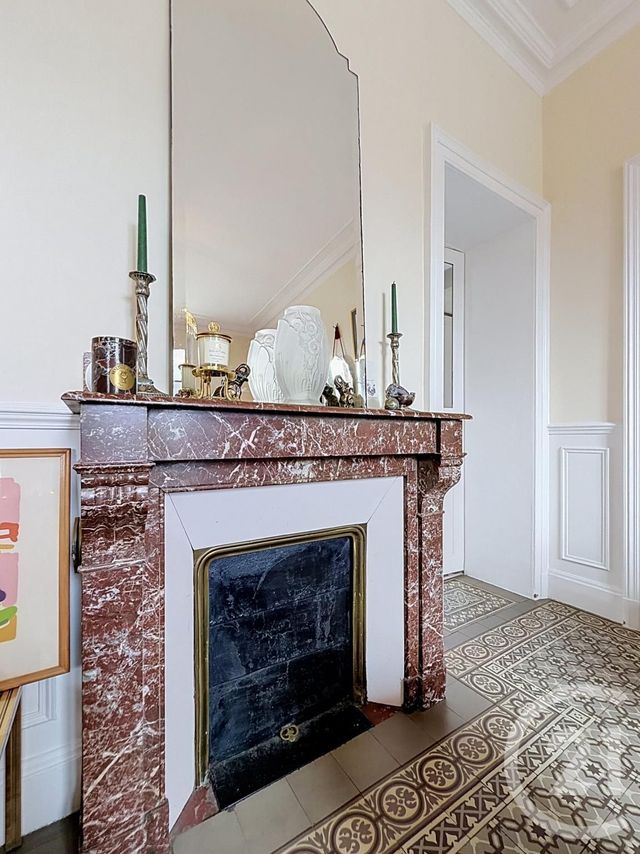 Appartement F4 &agrave; vendre - 4 pi&egrave;ces - 82 m2 - 28 - CENTRE