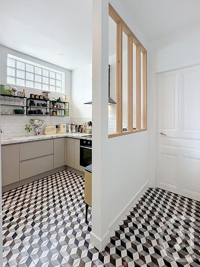 Appartement F4 &agrave; vendre - 4 pi&egrave;ces - 82 m2 - 28 - CENTRE
