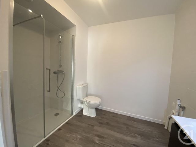 Appartement F2 &agrave; louer - 2 pi&egrave;ces - 42,56 m2 - Chartres - 28 - CENTRE