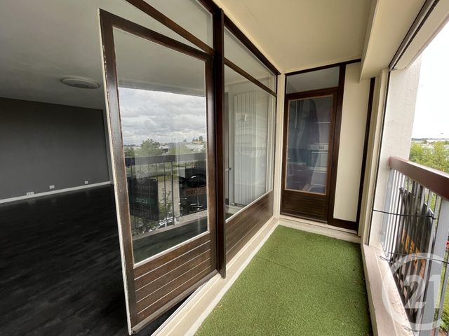 Appartement F2 &agrave; louer - 2 pi&egrave;ces - 52,63 m2 - Chartres - 28 - CENTRE