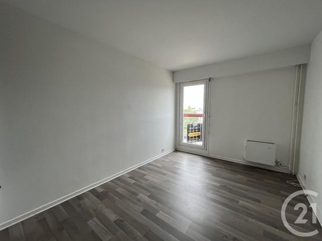 Appartement F2 &agrave; louer - 2 pi&egrave;ces - 52,63 m2 - Chartres - 28 - CENTRE