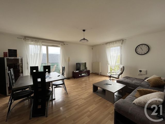 Appartement F3 &agrave; louer - 3 pi&egrave;ces - 71,30 m2 - Chartres - 28 - CENTRE
