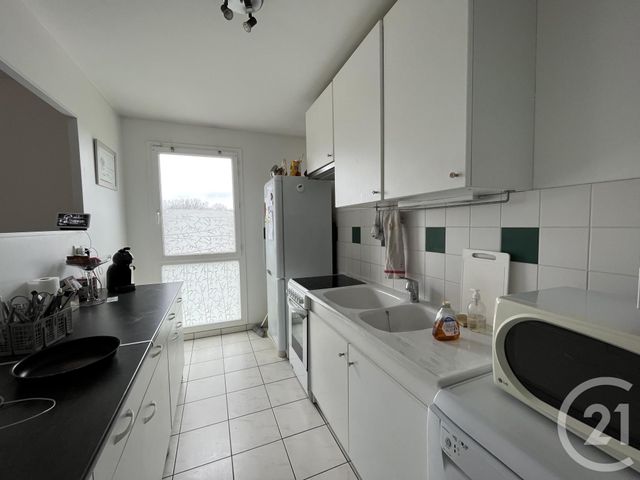 Appartement F3 &agrave; louer - 3 pi&egrave;ces - 71,30 m2 - Chartres - 28 - CENTRE