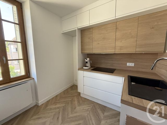 Appartement F3 &agrave; louer - 3 pi&egrave;ces - 63,16 m2 - Chartres - 28 - CENTRE